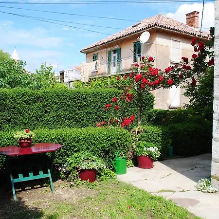 Apartment Silvia Kastela Exterior photo